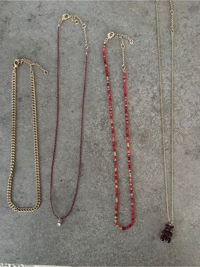 American Eagle Gummy Bear Necklace Set